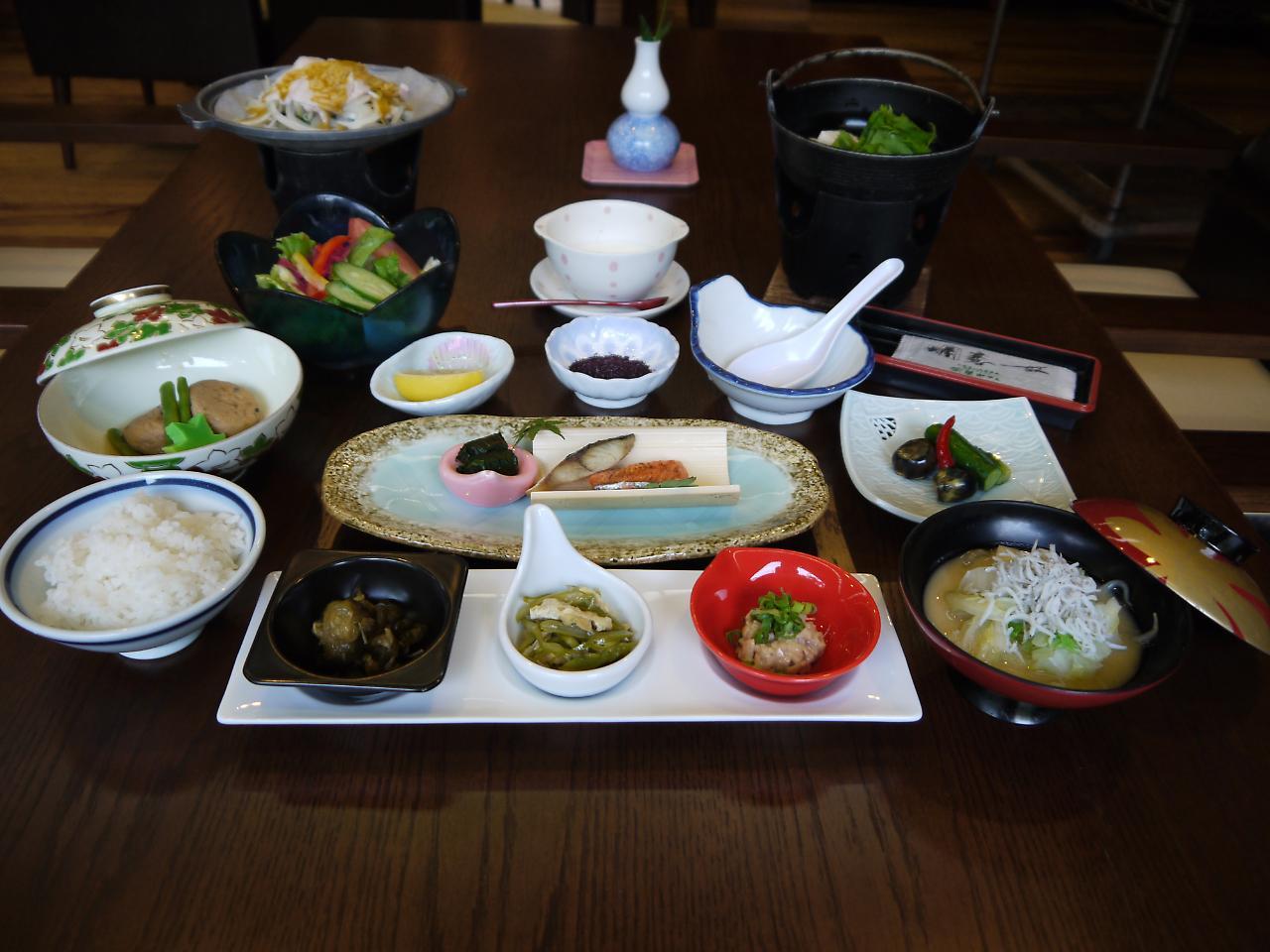 ซาเกยะ โฮเต็ล Hotel เทนโดะ ภายนอก รูปภาพ