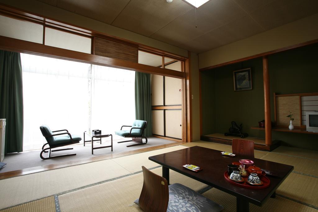 ซาเกยะ โฮเต็ล Hotel เทนโดะ ห้อง รูปภาพ